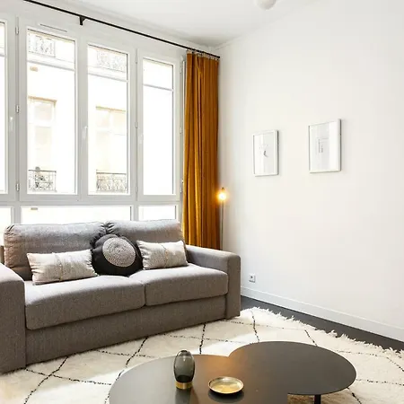 아파트 Habitat Parisien - Ponthieu Champs Elysees *