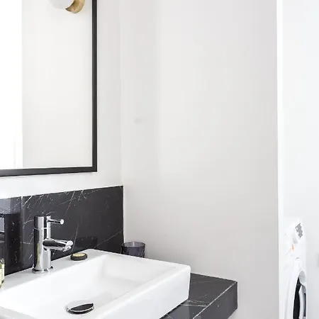 아파트 Habitat Parisien - Ponthieu Champs Elysees