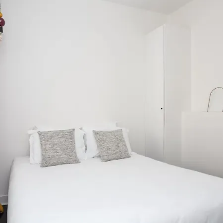 Habitat Parisien - Ponthieu Champs Elysees * باريس