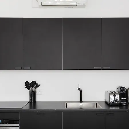 Habitat Parisien - Ponthieu Champs Elysees Apartment Paris