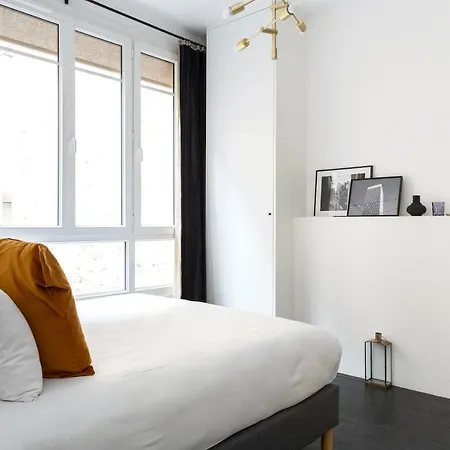 Habitat Parisien - Ponthieu Champs Elysees Apartment Paris